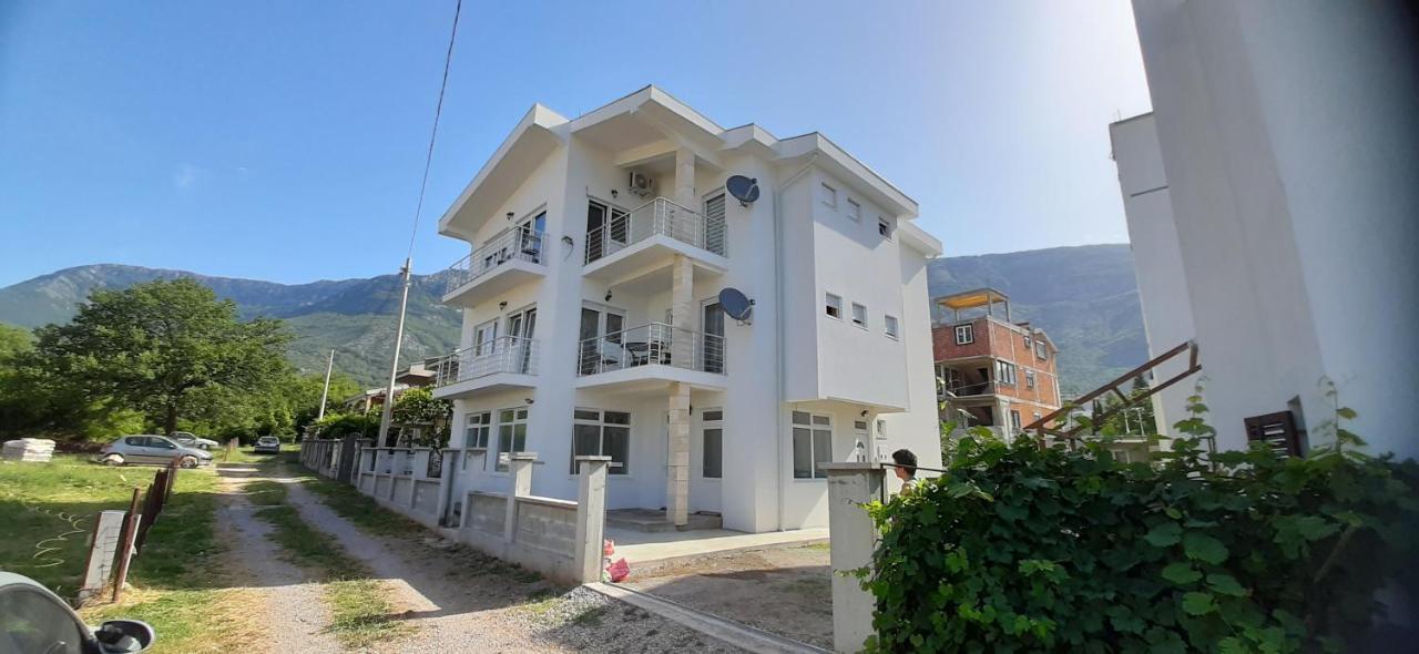 Apartmani Paradise Sutomore Eksteriør bilde